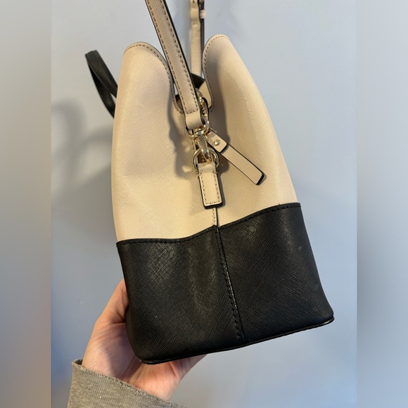 Black and Cream Kate Spade Handbag - Picture 8 of 11